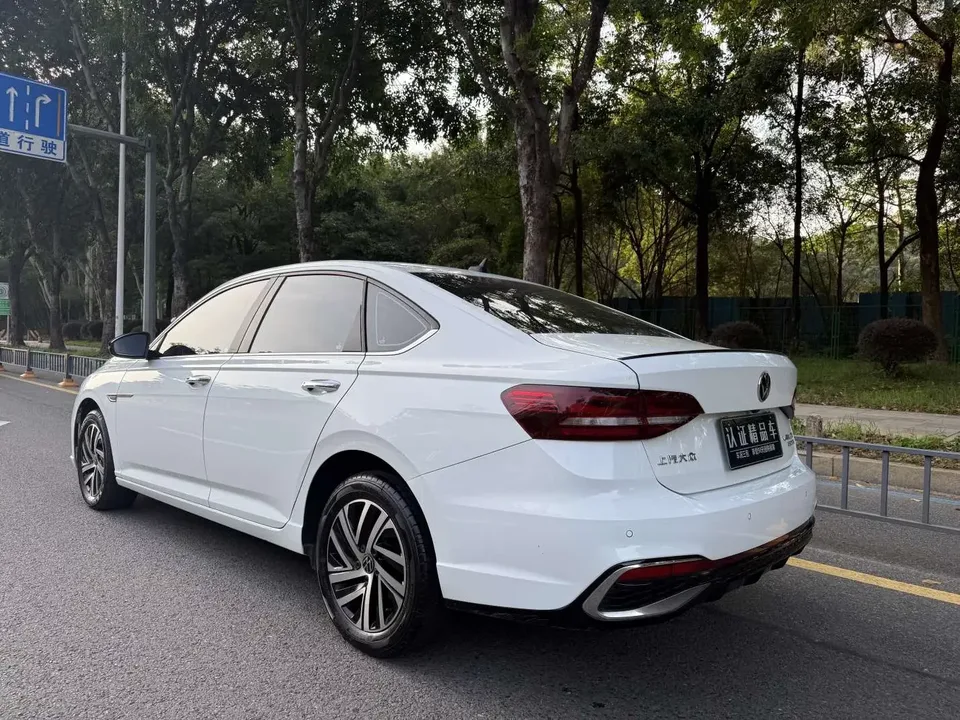 Volkswagen Lavida Lavida 2023 280TSI DSG Starry Sky Edition 2022 — thumbnail 2