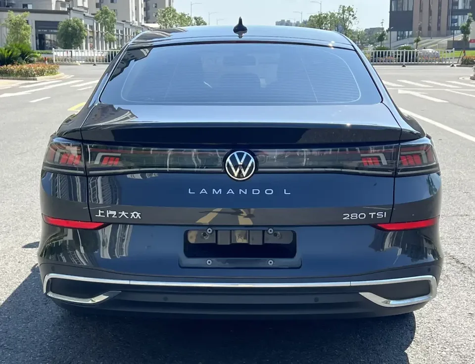 Volkswagen Lamando Lingdu 2022 Lingdu L 280TSI DSG Cool Edition 2022 — thumbnail 2
