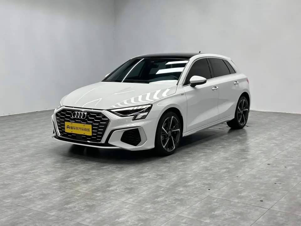 Audi A3 Audi A3 2024 Sportback 35 TFSI Stylish and sporty 2024 — photo 1, buy with delivery to Moscow