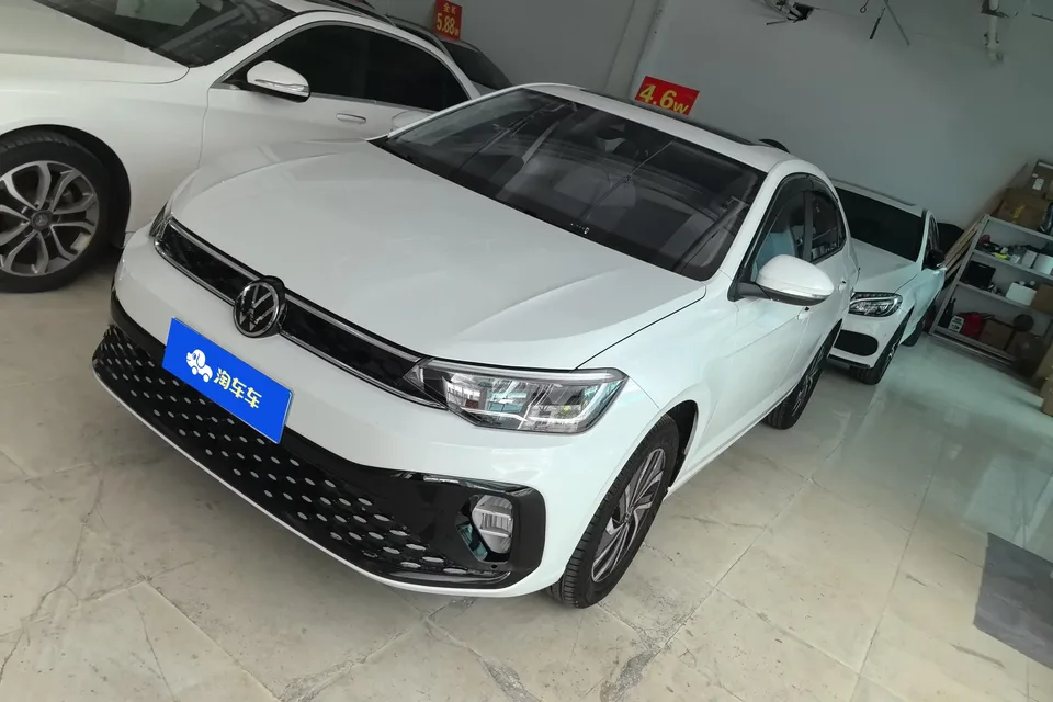 Volkswagen Lavida Lavida 2025 New 1.5L Outstanding New Desire Edition 2025 — photo 1, buy with delivery to Moscow