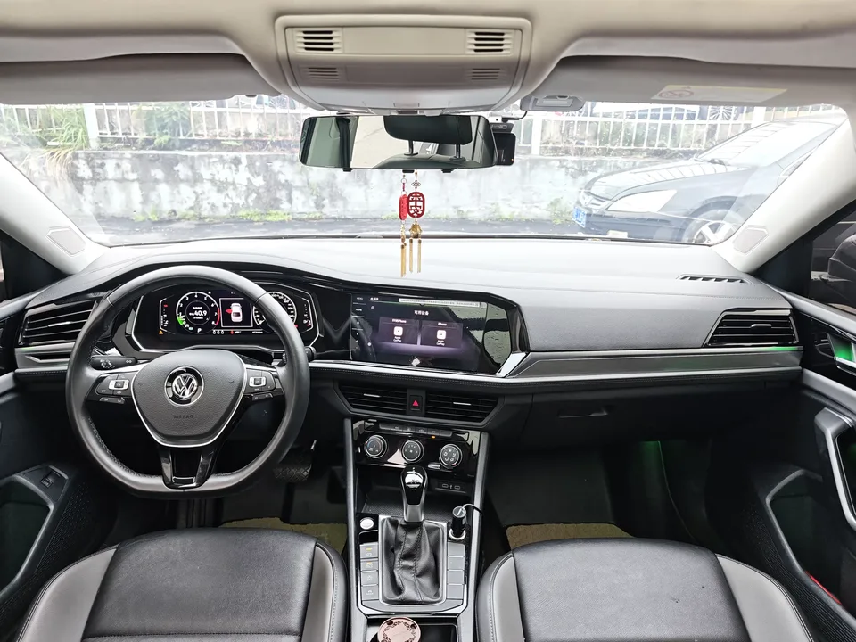 Volkswagen Sagitar Sagitar 2022 280TSI DSG Beyond Edition 2022 — thumbnail 3