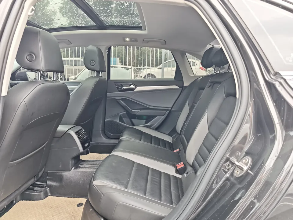 Volkswagen Sagitar Sagitar 2022 280TSI DSG Beyond Edition 2022 — thumbnail 5
