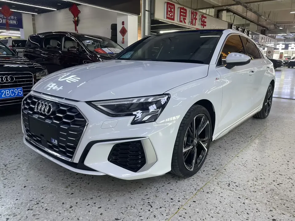 Audi A3 Audi A3 2021 A3L Limousine 35 TFSI Stylish Sports 2022 — photo 1, buy with delivery to Moscow