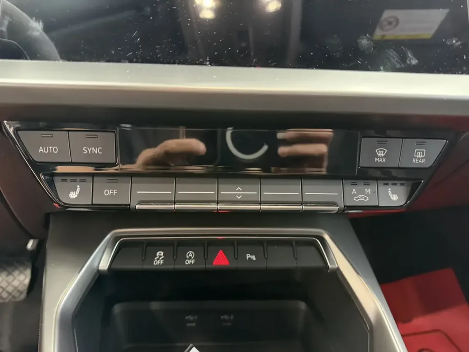 Audi A3 Audi A3 2023 A3L Limousine 35 TFSI Stylish Sports 2023 — thumbnail 3