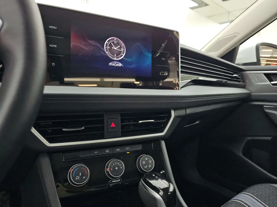 Volkswagen Sagitar Sagitar 2024 200TSI DSG Flying Edition 2024 — thumbnail 3