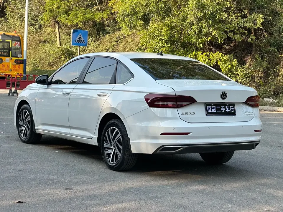 Volkswagen Lavida Lavida 2022 280TSI DSG Comfort Edition 2022 — thumbnail 2