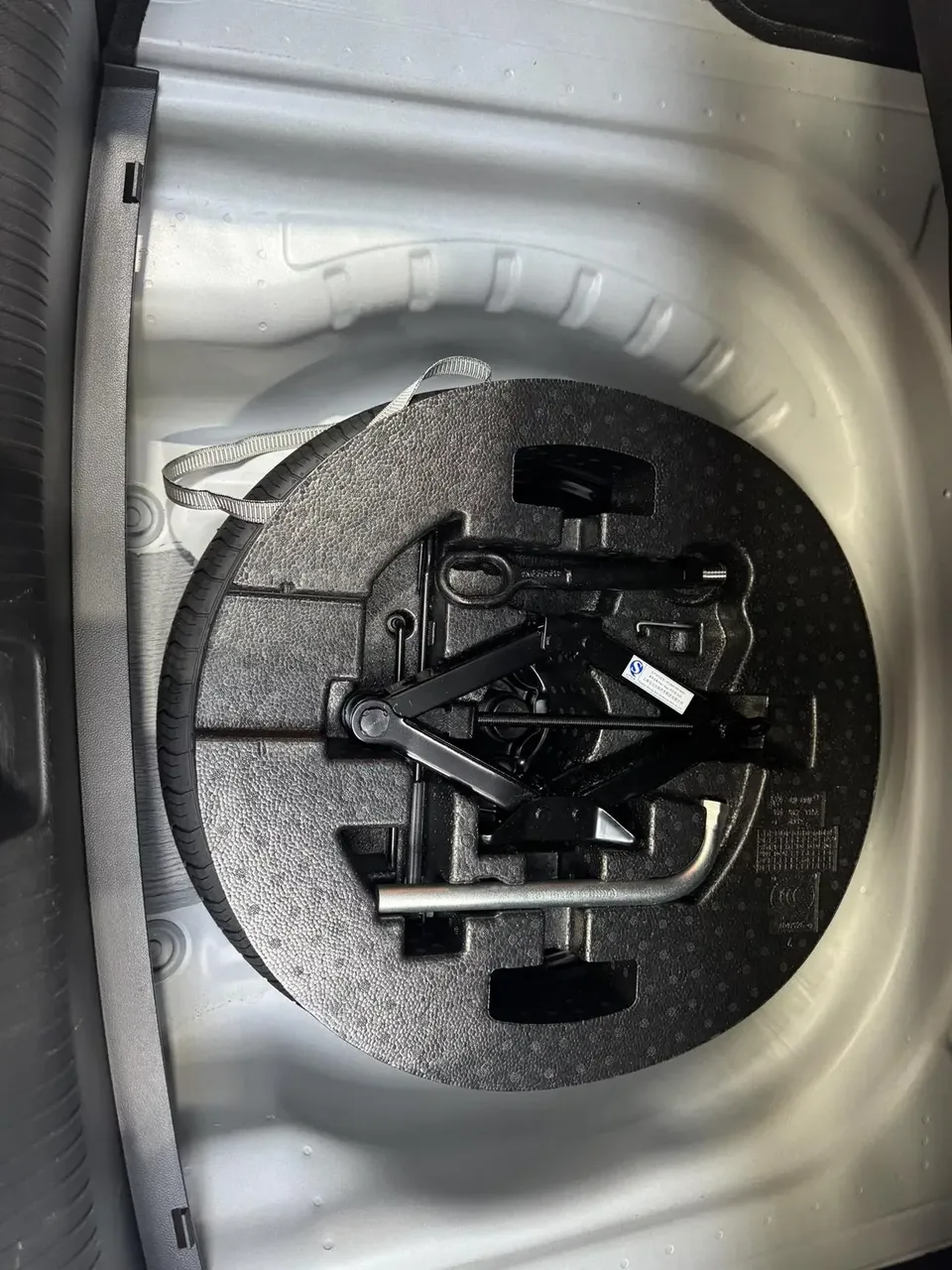 Volkswagen Bora Bora 2023 200TSI DSG Joy Travel PRO Edition 2023 — thumbnail 5
