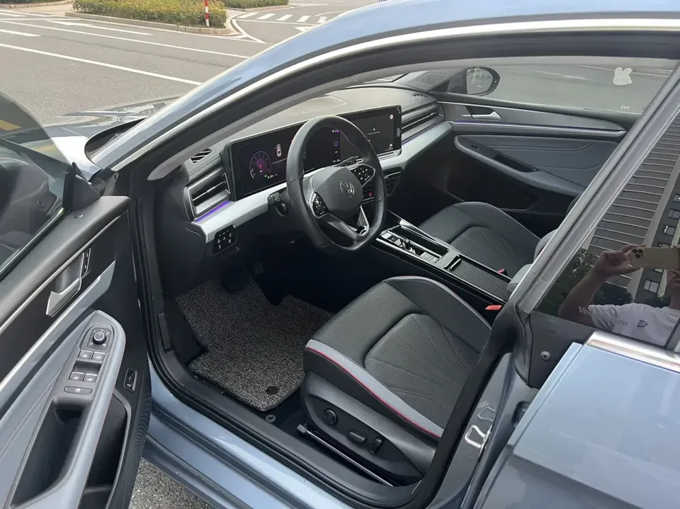Volkswagen Lamando Lingdu 2022 Lingdu L 280TSI DSG Cool Edition 2022 — thumbnail 5