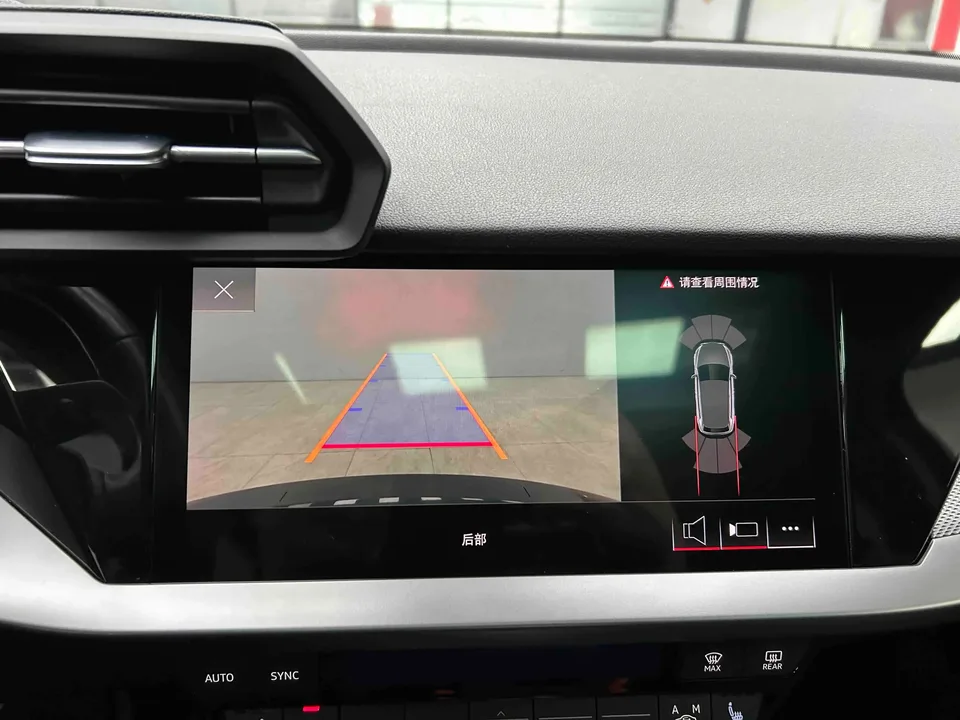 Audi A3 Audi A3 2022 Sportback 35 TFSI Stylish and sporty 2022 — thumbnail 4