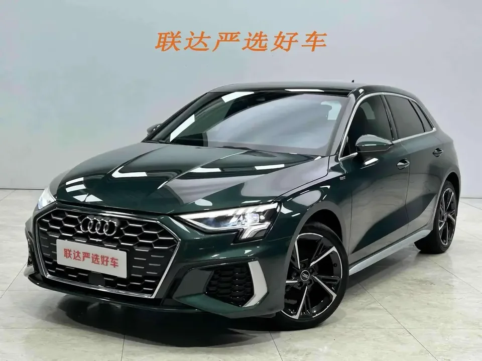 Audi A3 Audi A3 2022 Sportback 35 TFSI Stylish and sporty 2022 — photo 1, buy with delivery to Moscow
