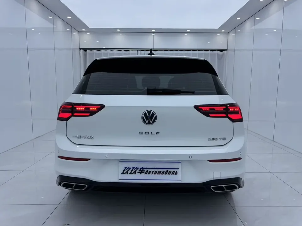 Volkswagen Golf golf 2023 280TSI DSG R-Line Lite 2023 — миниатюра 2