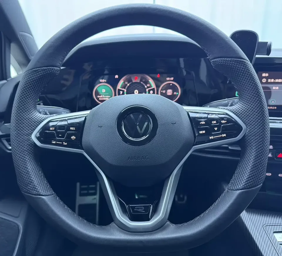 Volkswagen Golf golf 2023 280TSI DSG R-Line Lite 2023 — миниатюра 4