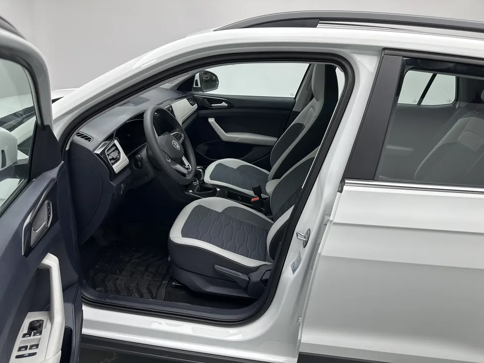 Volkswagen Tharu tuyue 2026 New 1.5L Sharp Edition 2026 — thumbnail 5