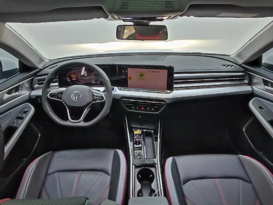Volkswagen Lamando Lingdu 2022 Lingdu L 280TSI DSG Cool Edition 2022 — thumbnail 4