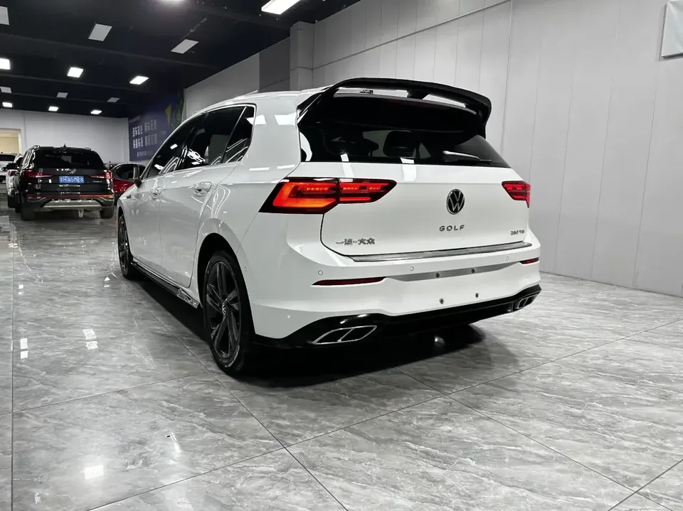 Volkswagen Golf golf 2023 280TSI DSG R-Line Lite 2024 — thumbnail 2
