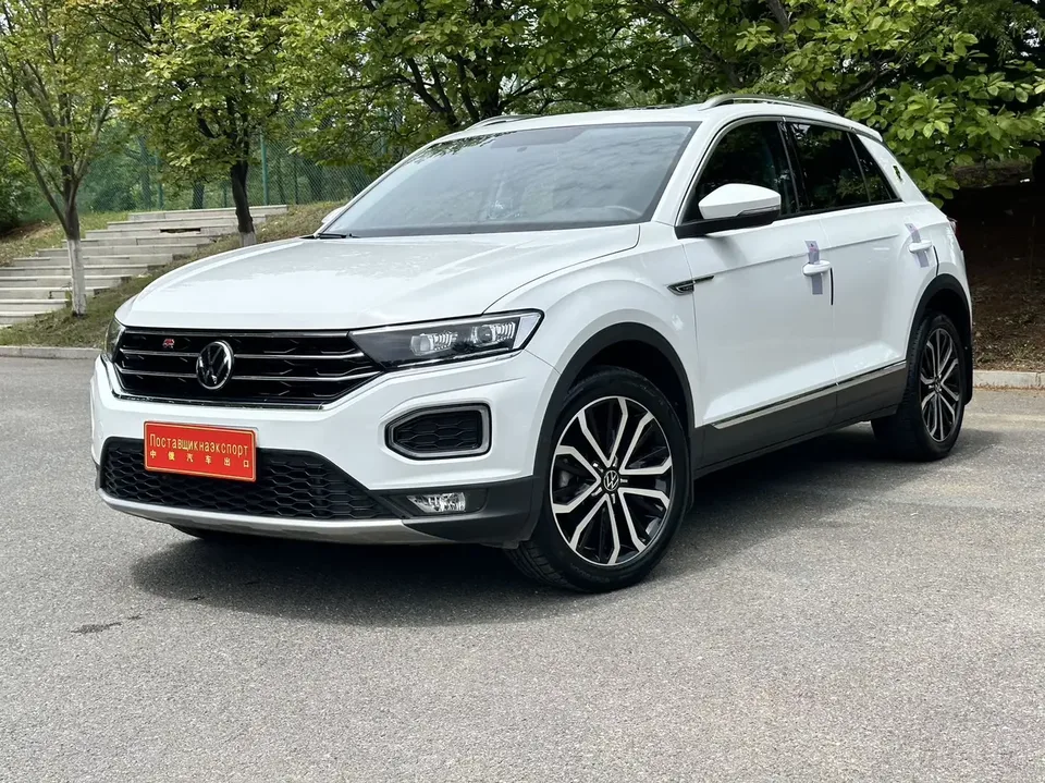 Volkswagen T-Roc TANG 2022 280TSI DSG 2WD Comfort PLUS 2022 — photo 1, buy with delivery to Moscow