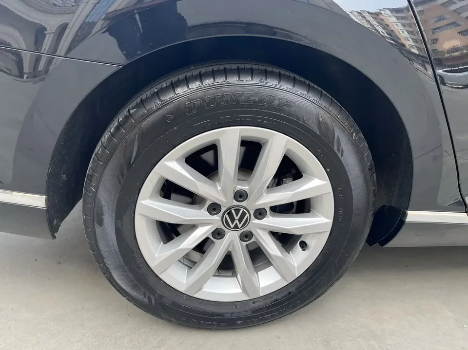 Volkswagen Magotan Magotan 2020 280TSI DSG Comfort 2022 — thumbnail 3
