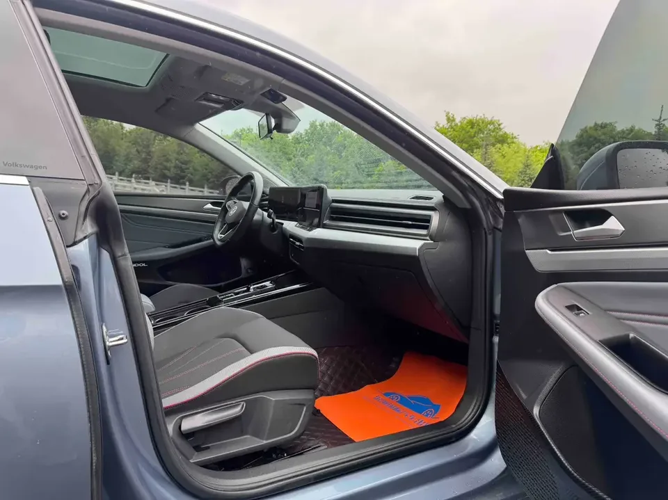 Volkswagen Lamando Lingdu 2022 Lingdu L 280TSI DSG Cool Edition 2022 — thumbnail 4