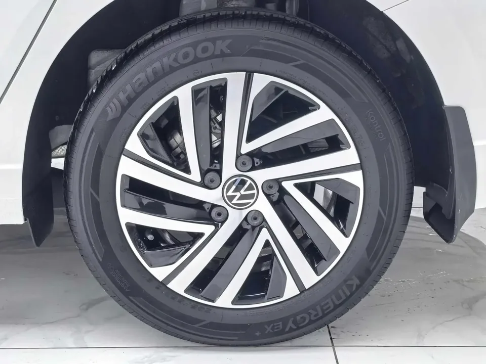 Volkswagen Lavida Lavida 2022 280TSI DSG Comfort Edition 2022 — thumbnail 3