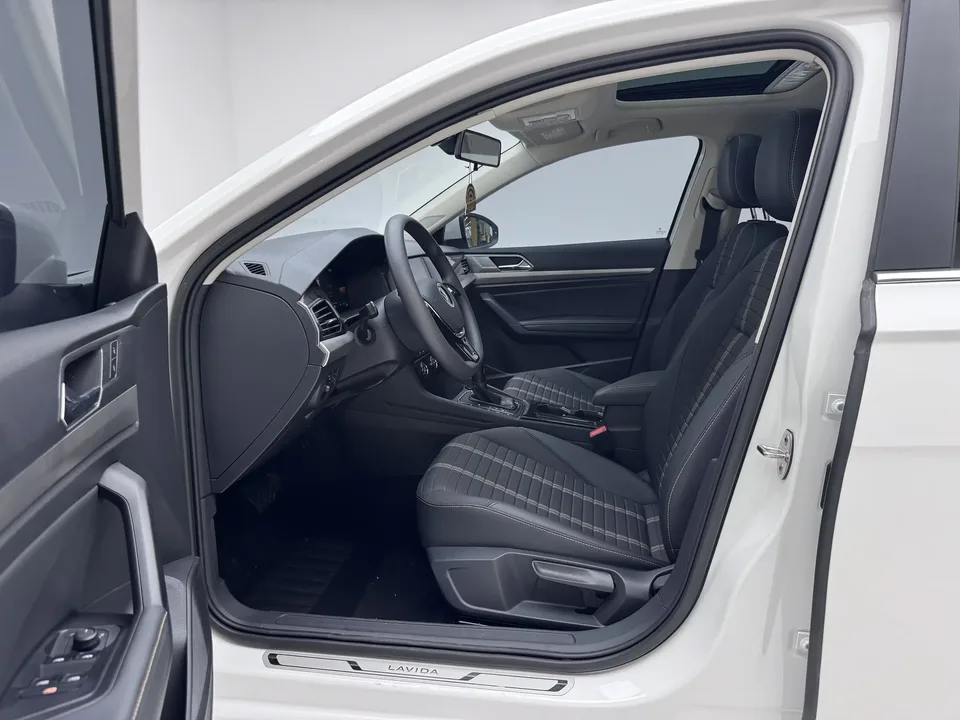 Volkswagen Lavida Lavida 2022 280TSI DSG Comfort Edition 2022 — thumbnail 5