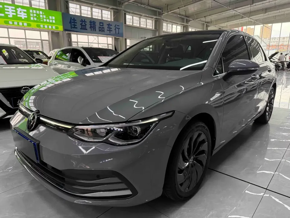 Volkswagen Golf golf 2021 280TSI DSG Pro 2022 — photo 1, buy with delivery to Moscow