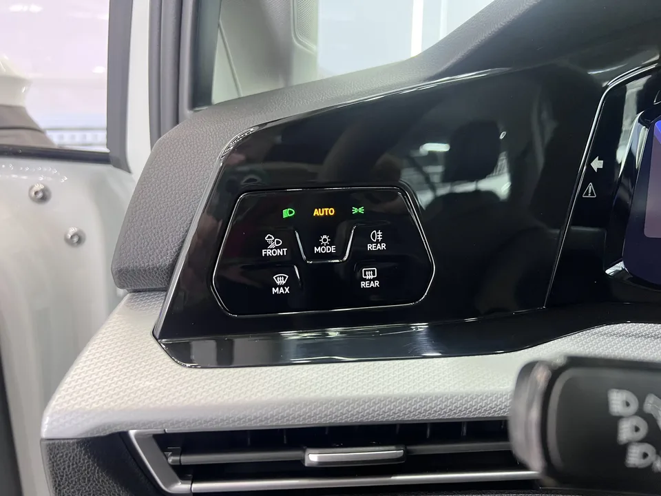 Volkswagen Golf golf 2023 280TSI DSG Pro 2023 — thumbnail 3