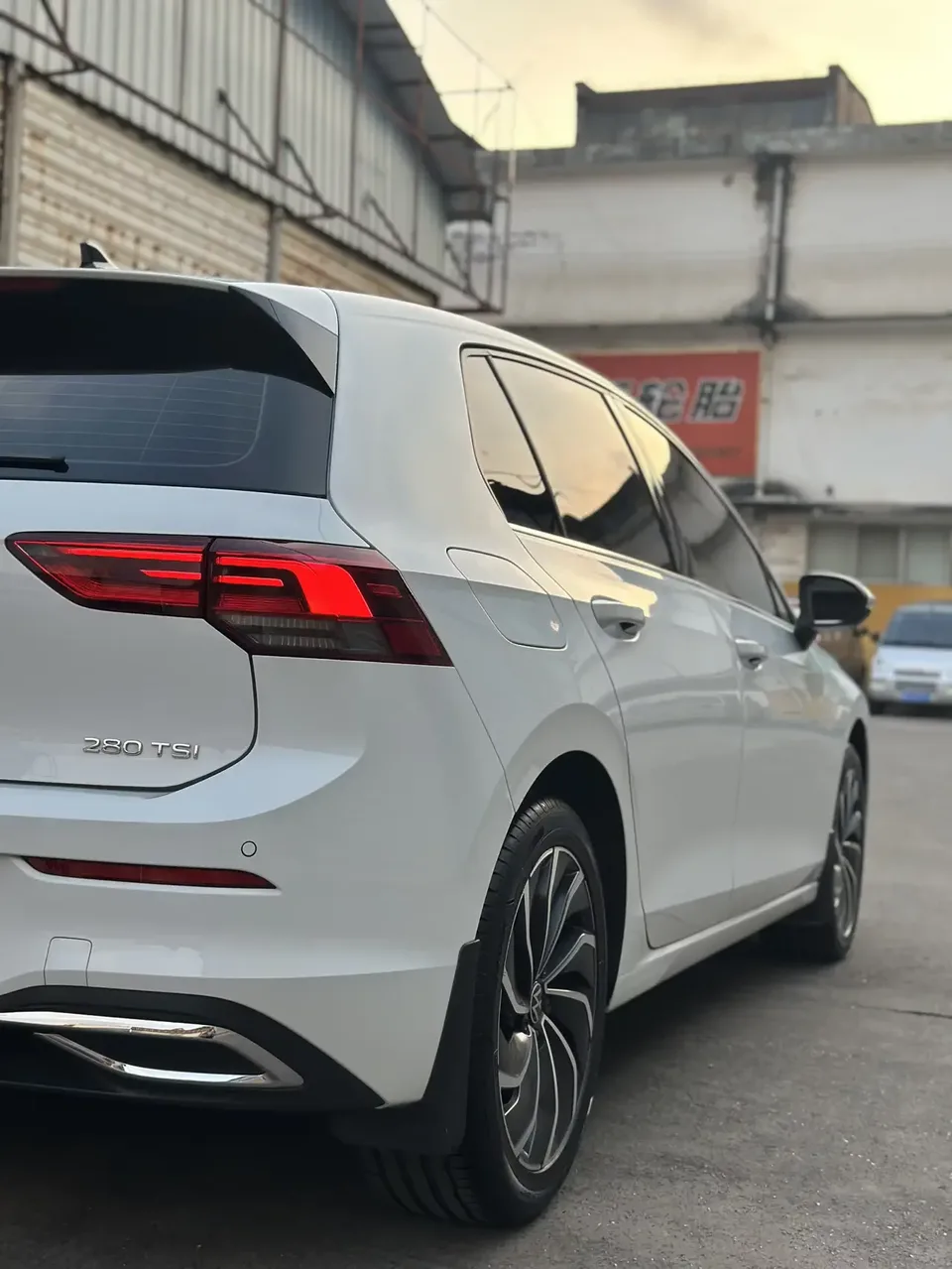 Volkswagen Golf golf 2023 280TSI DSG Pro 2024 — thumbnail 4