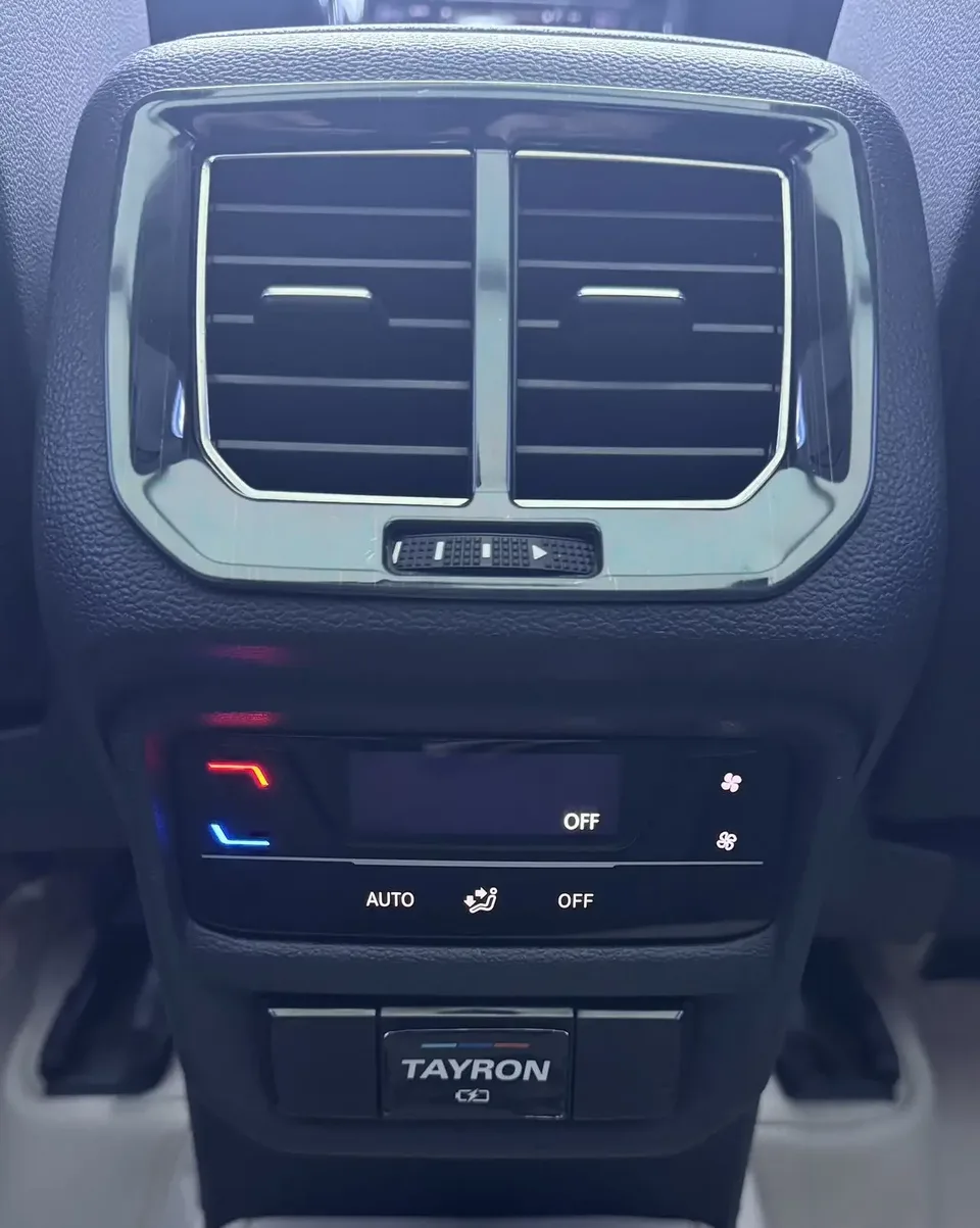 Volkswagen Tayron Tanyue 2022 280TSI 2WD Luxury Smart Edition 2022 — thumbnail 3