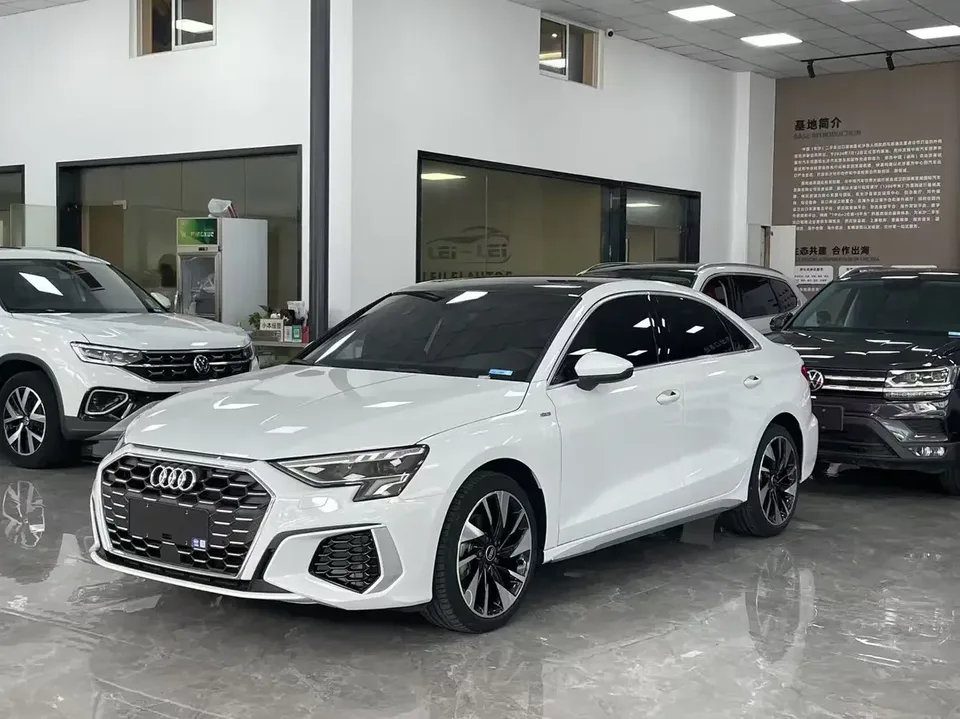 Audi A3 Audi A3 2023 A3L Limousine 35 TFSI facelift: stylish and sporty 2023 — photo 1, buy with delivery to Moscow