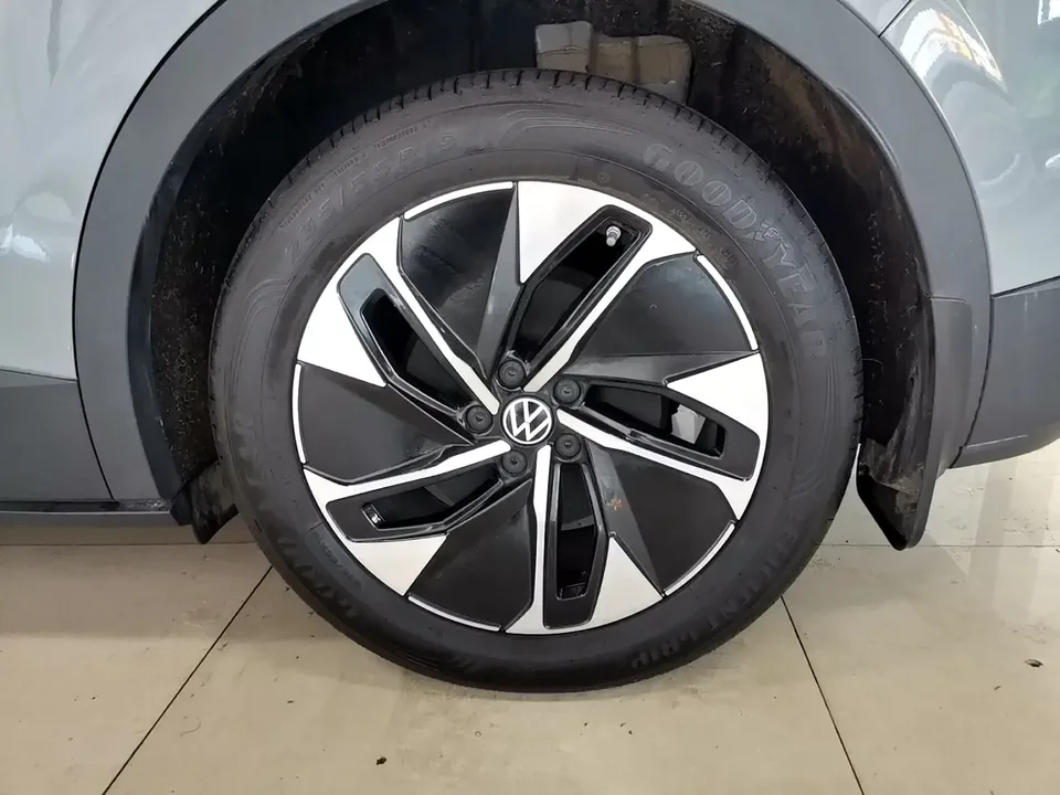Volkswagen ID.4 Crozz ID.4 CROZZ 2026 Pure 2025 — thumbnail 3