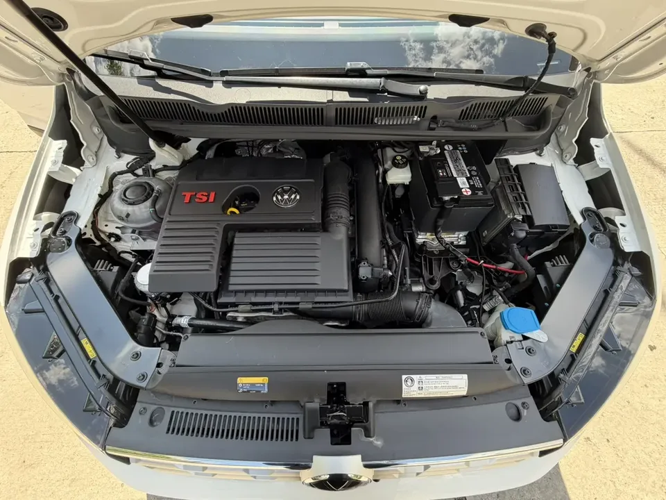 Volkswagen Touran L Touran L 2021 280TSI DSG 7-seater 2022 — thumbnail 3