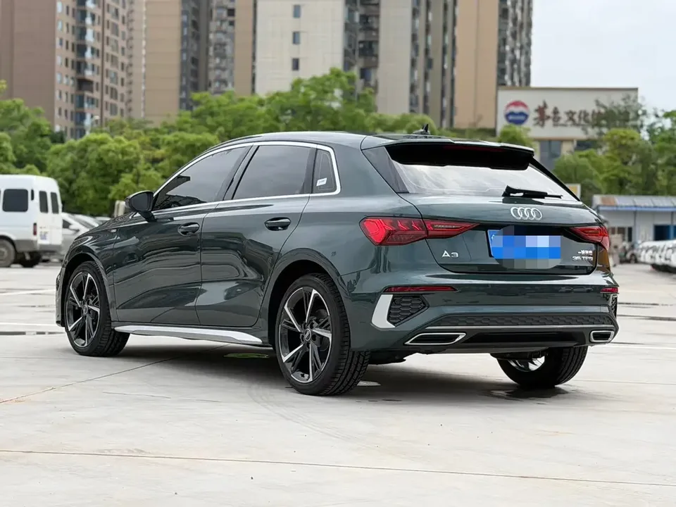 Audi A3 Audi A3 2022 Sportback 35 TFSI Stylish and sporty 2022 — thumbnail 2