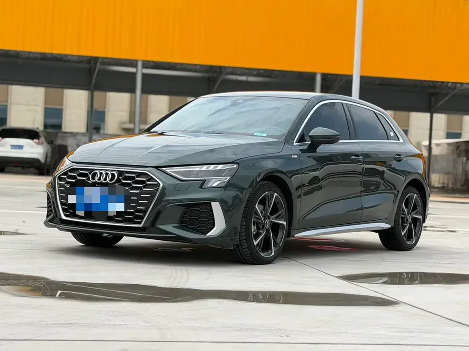 Audi A3 Audi A3 2022 Sportback 35 TFSI Stylish and sporty 2022 — photo 1, buy with delivery to Moscow