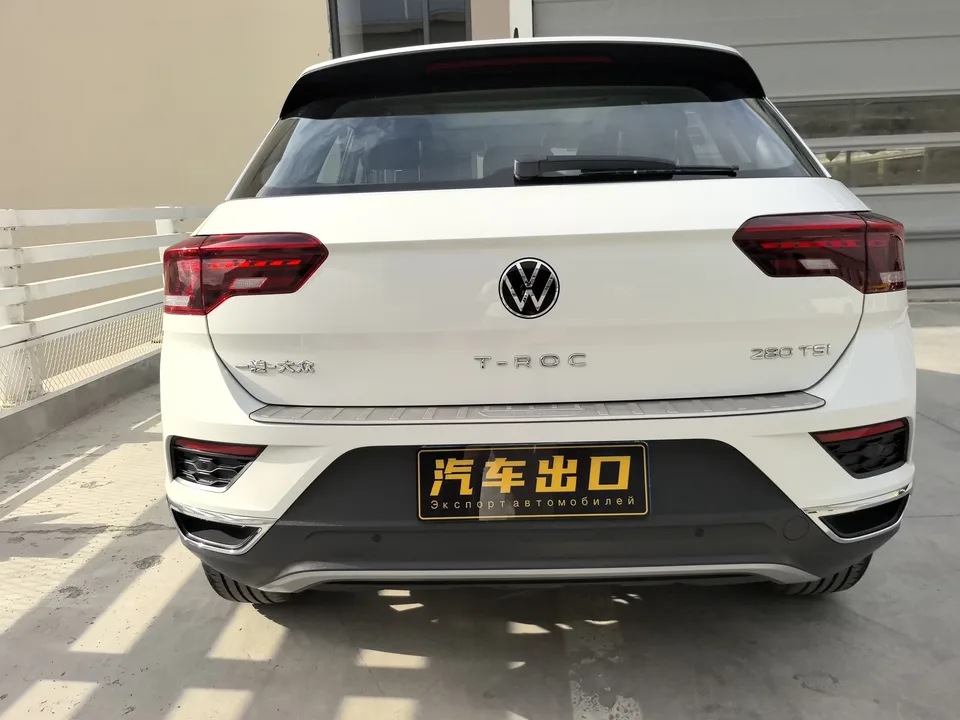 Volkswagen T-Roc TANG 2022 280TSI DSG 2WD Comfort PLUS 2022 — thumbnail 2