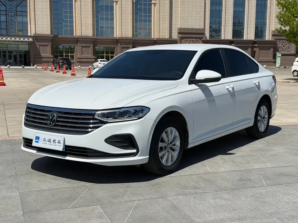 Volkswagen Lavida Lavida 2024 1.5L Automatic Deyi Edition 2024 — photo 1, buy with delivery to Moscow