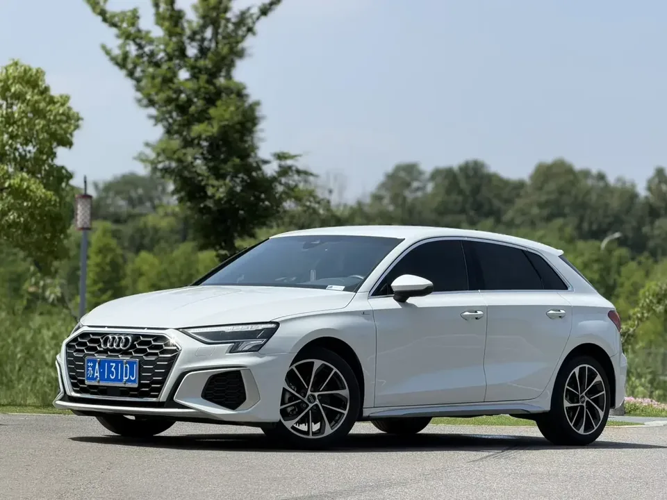 Audi A3 Audi A3 2022 Sportback 35 TFSI: A progressive sports model 2022 — photo 1, buy with delivery to Moscow