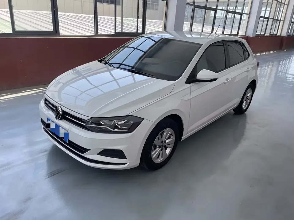 Volkswagen Polo Polo 2023 Plus 1.5L Automatic LOHAS Edition 2024 — photo 1, buy with delivery to Moscow