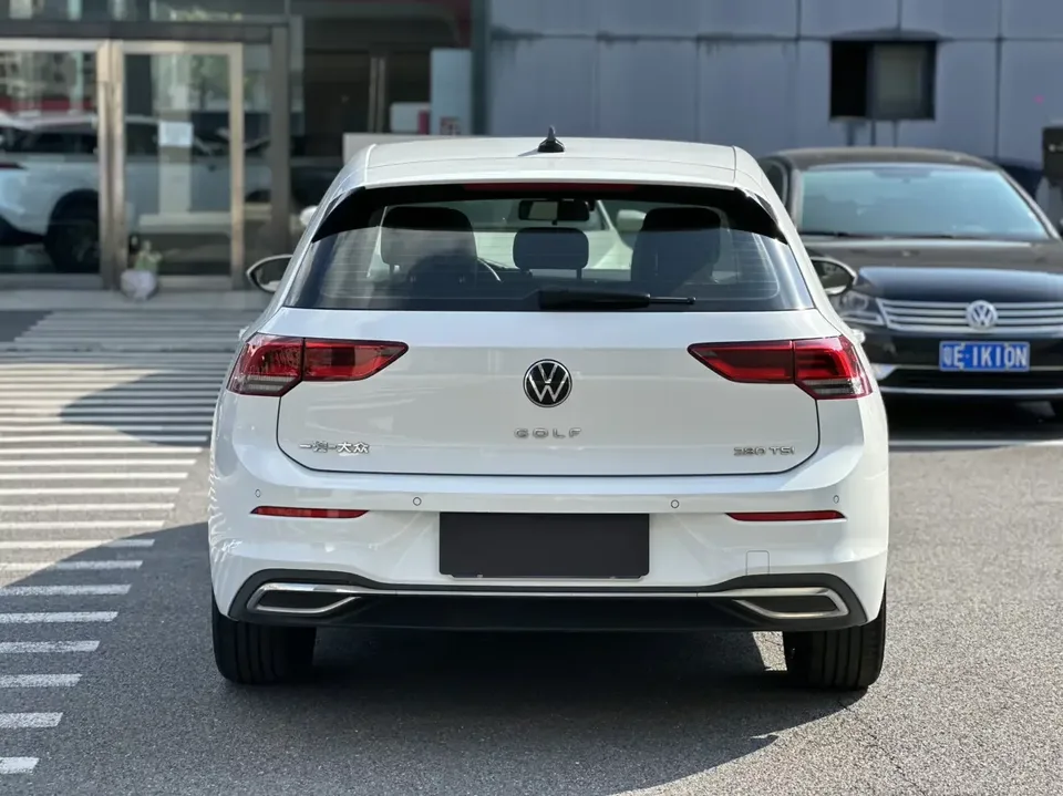 Volkswagen Golf golf 2021 280TSI DSG Pro 2022 — thumbnail 4