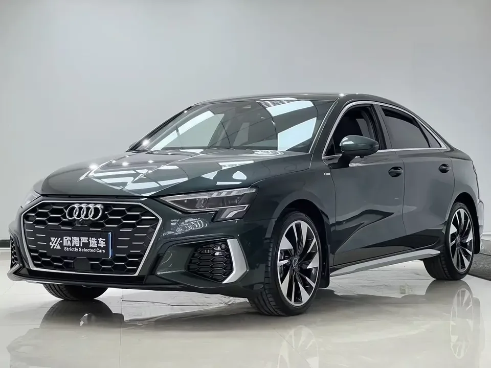 Audi A3 Audi A3 2023 A3L Limousine 35 TFSI facelift: stylish and sporty 2023 — photo 1, buy with delivery to Moscow