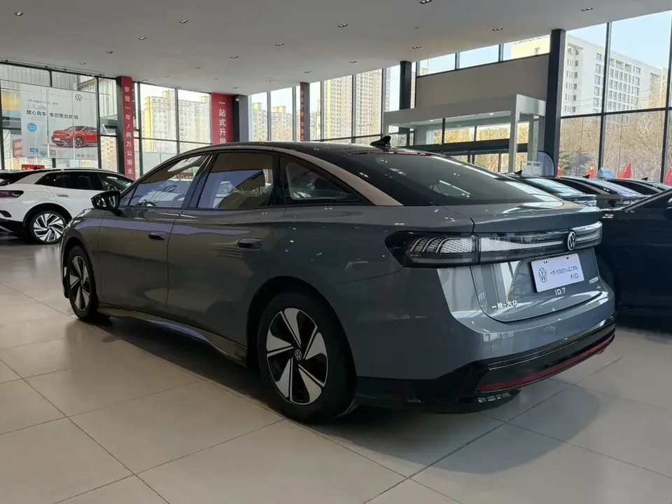 Volkswagen ID.7 VIZZION ID.7 VIZZION 2024 AIR version 2024 — thumbnail 2