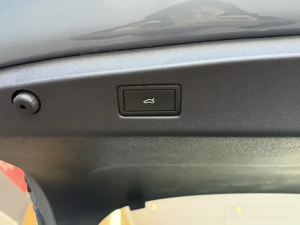 Volkswagen ID.7 VIZZION ID.7 VIZZION 2024 AIR version 2024 — thumbnail 3
