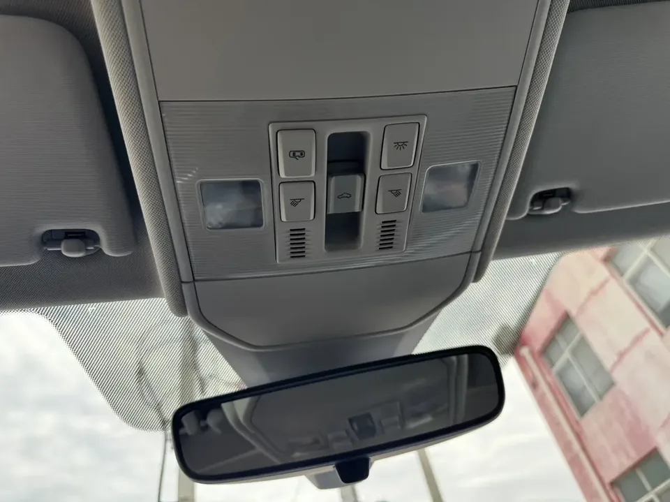Volkswagen Lavida Lavida 2023 New 1.5L Automatic Outstanding New Desire Edition 2023 — thumbnail 3