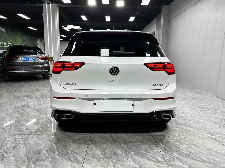 Volkswagen Golf golf 2023 280TSI DSG R-Line Lite 2022 — thumbnail 2