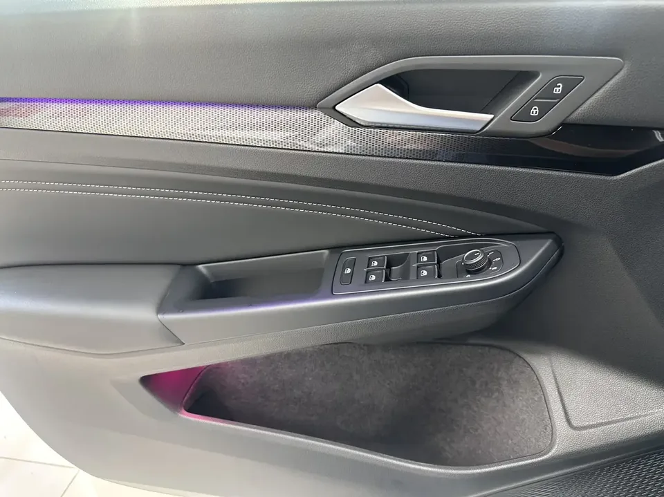 Volkswagen Golf golf 2023 280TSI DSG R-Line Lite 2023 — thumbnail 5