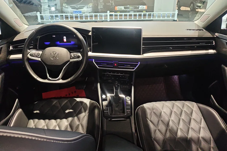 Volkswagen Sagitar Sagitar 2023 200TSI DSG Beyond Edition 2023 — thumbnail 4