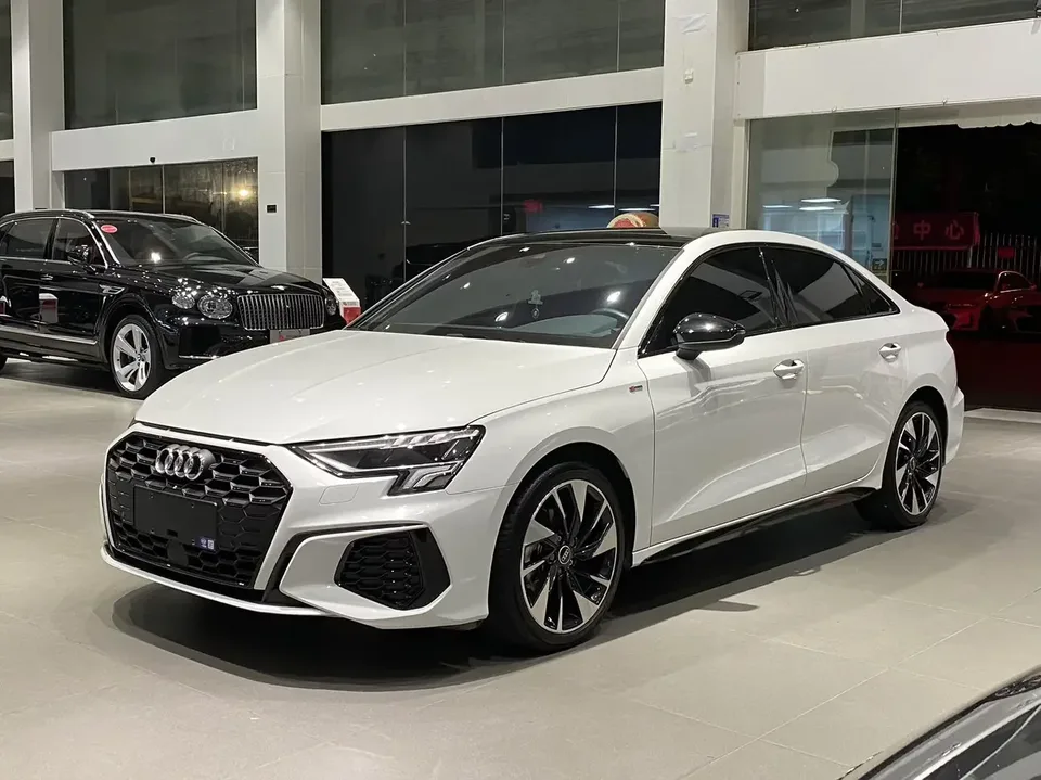 Audi A3 Audi A3 2022 A3L Limousine 35 TFSI Stylish Sports 2022 — photo 1, buy with delivery to Moscow