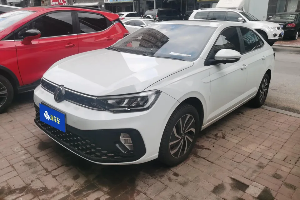 Volkswagen Lavida Lavida 2023 New 1.5L Automatic Outstanding New Desire Edition 2025 — photo 1, buy with delivery to Moscow
