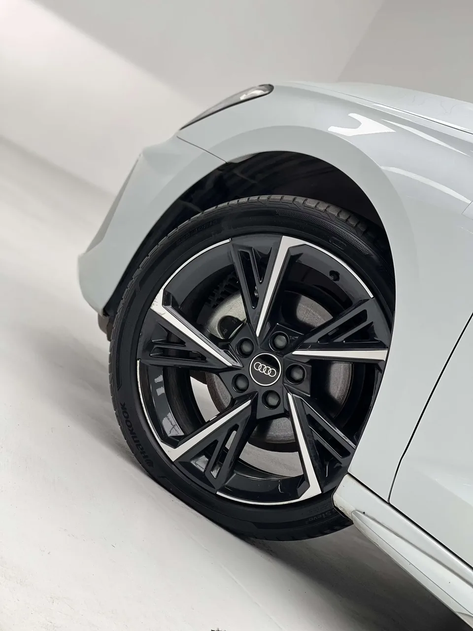 Audi A3 Audi A3 2022 Sportback 35 TFSI Stylish and sporty 2022 — thumbnail 3