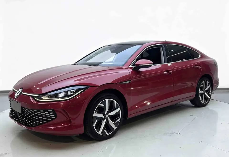 Volkswagen Lamando Lingdu 2022 Lingdu L 280TSI DSG Cool Edition 2023 — photo 1, buy with delivery to Moscow