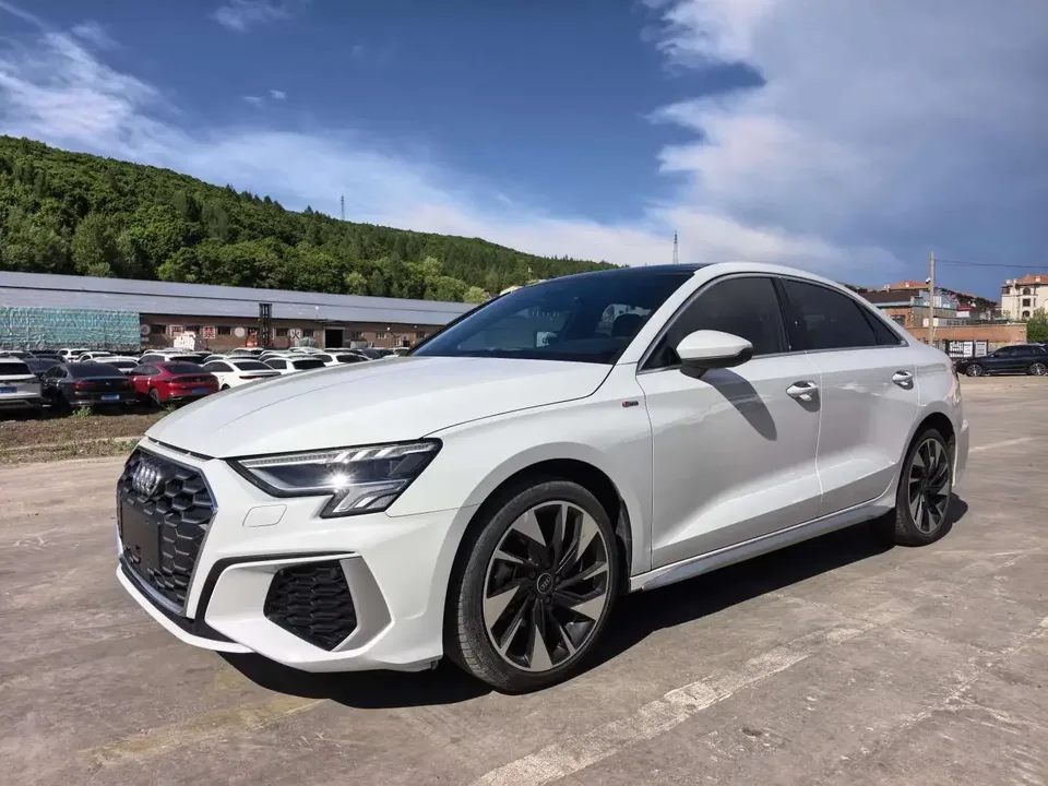 Audi A3 Audi A3 2022 A3L Limousine 35 TFSI Stylish Sports 2022 — photo 1, buy with delivery to Moscow
